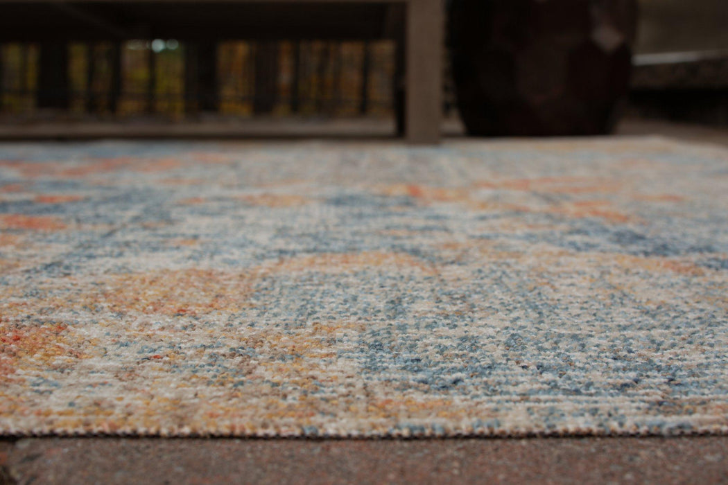 Wraylen 7'10" x 10' Rug